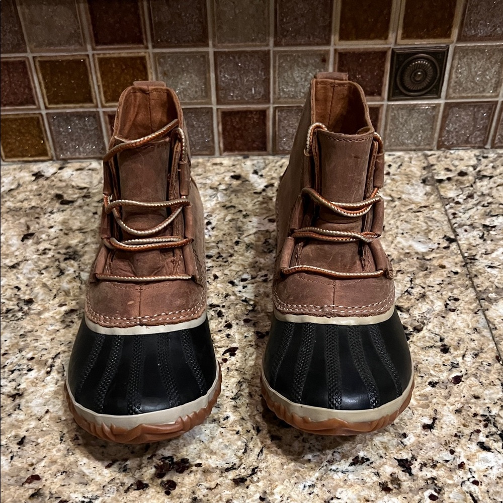 Two-Tone Duck Boots